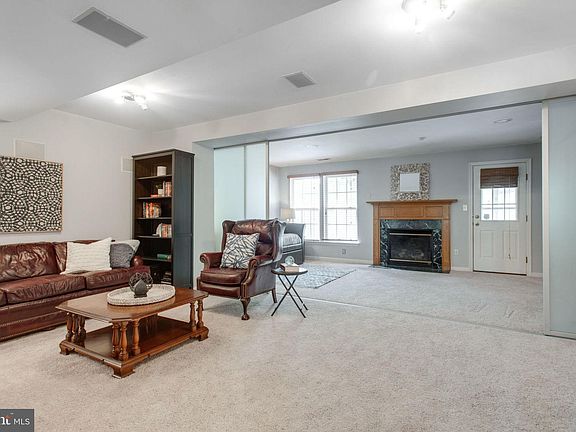2nd image of 8021 Horseshoe Cottage Cir