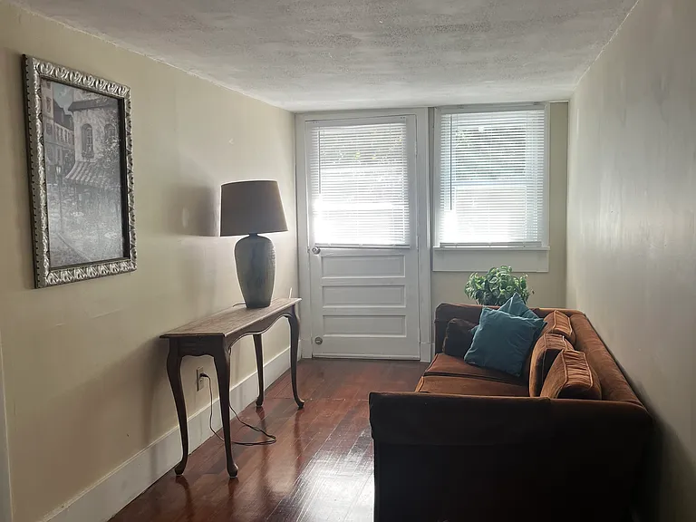 Couch is gone - spacious eave for added space