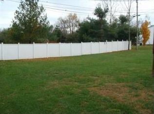 115 Shanahan Ln, Lexington, KY 40515