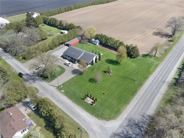 6 Scott St, Norfolk County, ON N4B 1A2