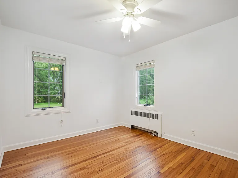 Jay Rd — Photo 15