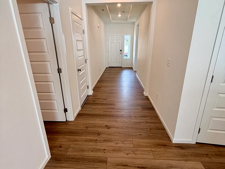 16639 E 30th Ln — Photo 6