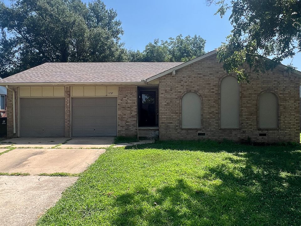 1st image of 1737 S Pecan Ave