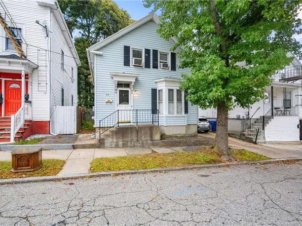 81 Pomona Ave, Providence, RI 02908