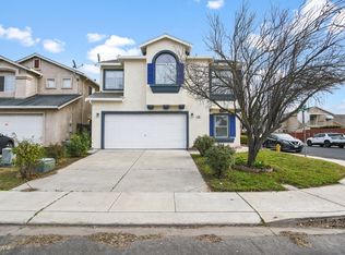 422 N Walnut Ave, Manteca, CA 95336