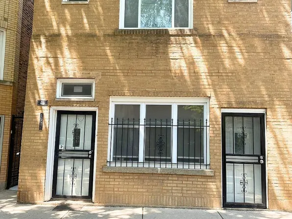 1526 N Artesian Ave, Chicago, IL 60622