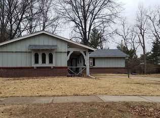 2477 Calavera Dr, Florissant, MO 63033