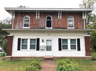 608 W Schuetz St UNIT 4, Lebanon, IL 62254