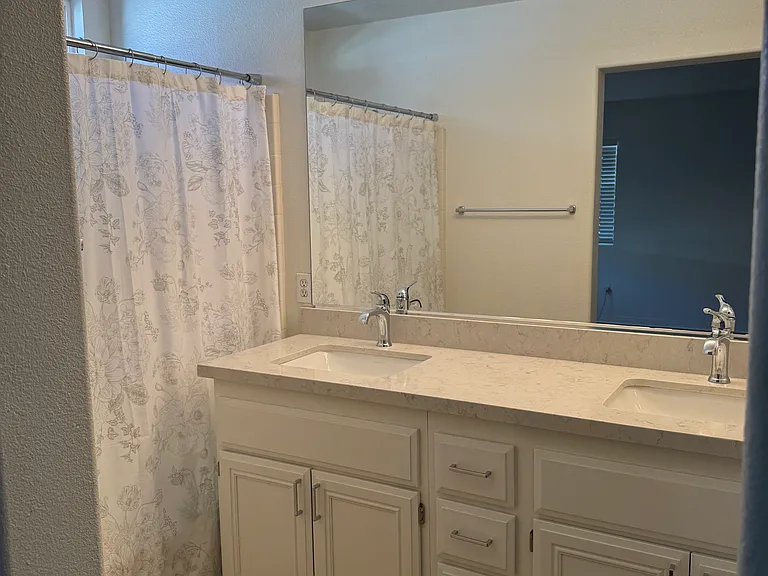 25709 Holiday Cir — Photo 5
