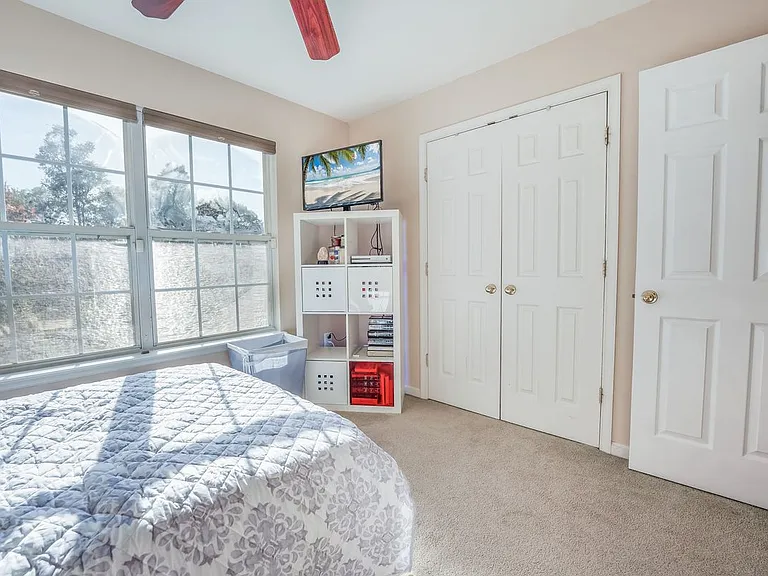15575 Catamaran Ct — Photo 37