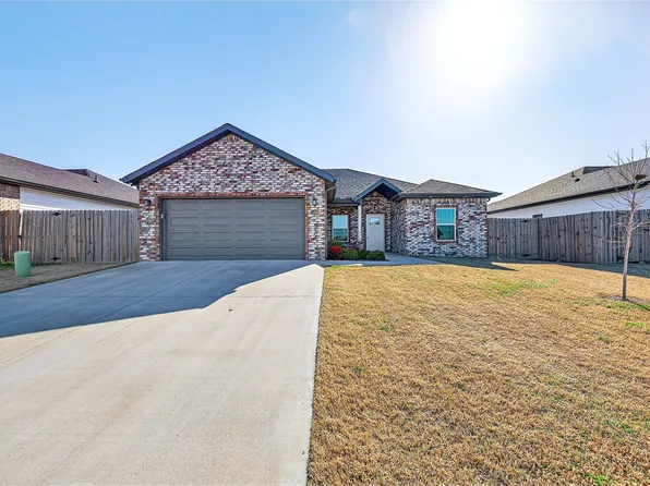 1220 Moonrise St, Bentonville, AR 72713