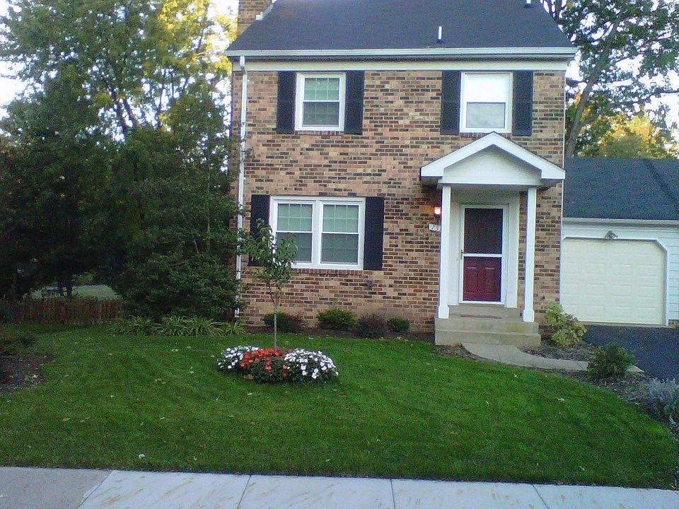 1st image of 753 Campbell Way