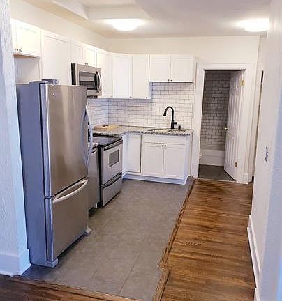 2nd image of 1469 Ottawa St #11054611