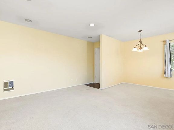 5th image of 3246 Ashford St Unit K