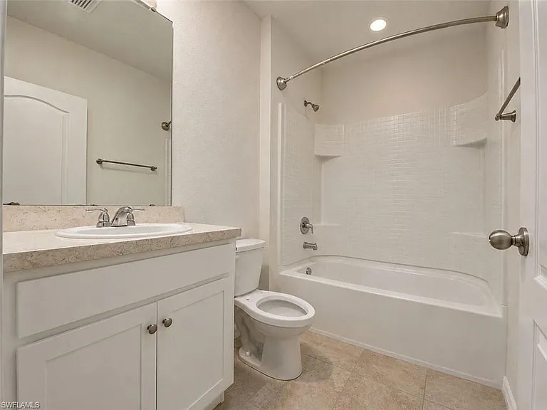 2736 Dumont Ln — Photo 9