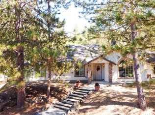 46268 River View Dr, Oakhurst, CA 93644