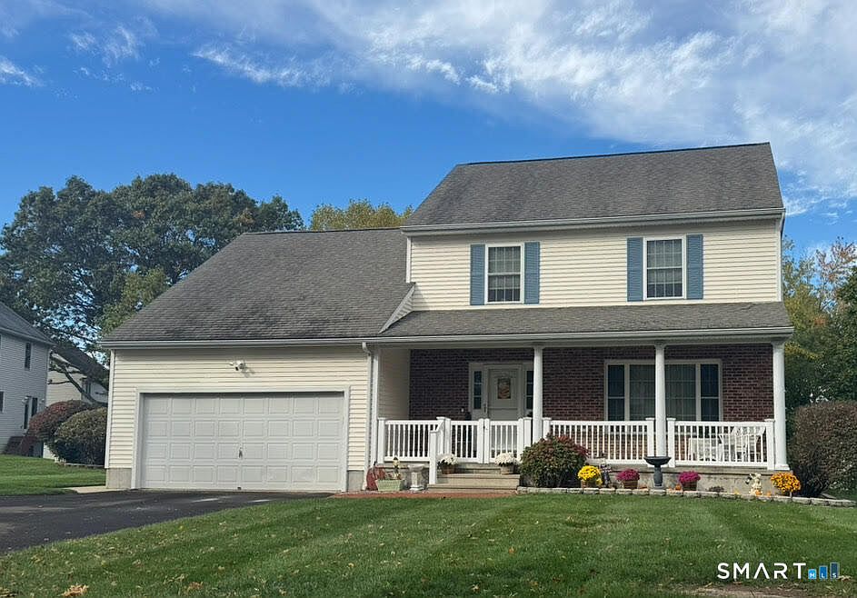 1st image of 8 Hill Street