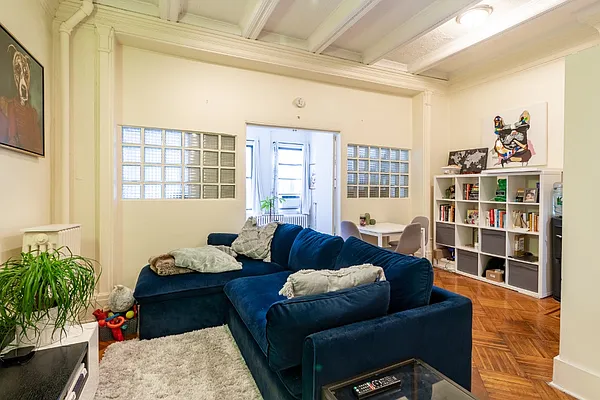 Rented by Living New York | media 4