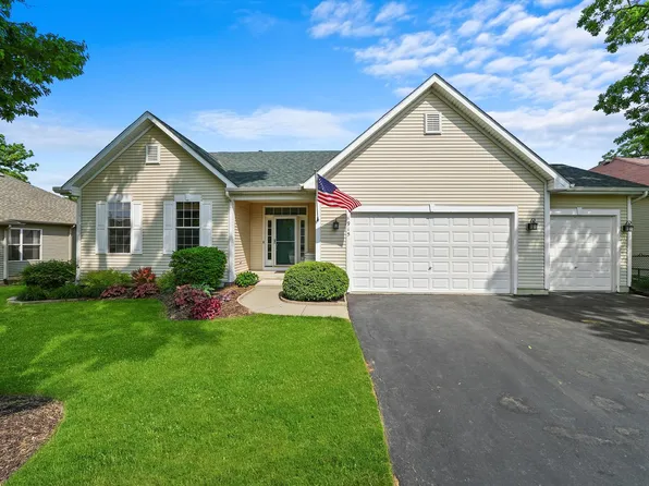 1915 Tyler Trl, McHenry, IL 60051