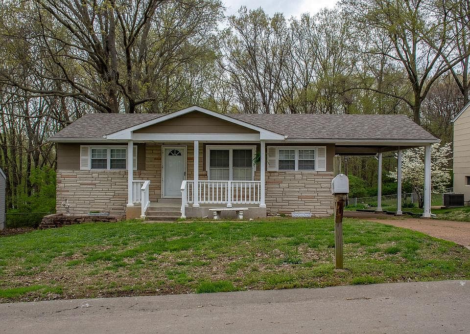1st image of 305 Amend Dr