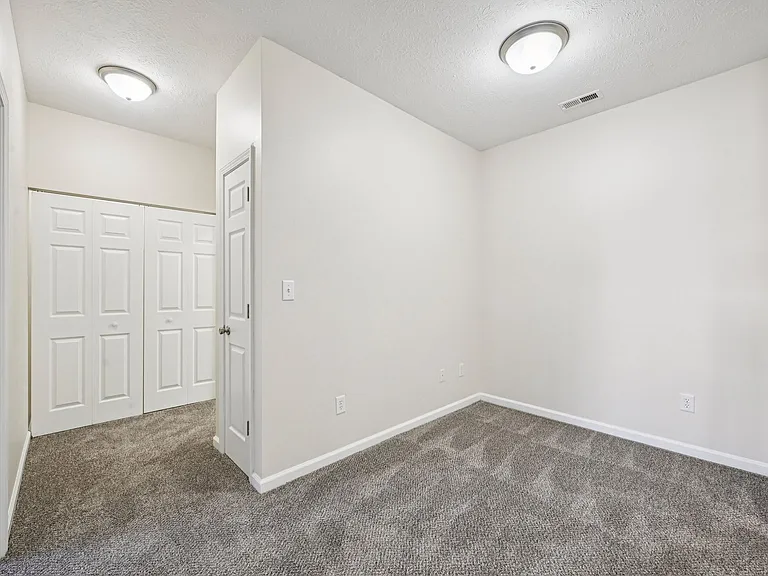Bayberry Place Apartments — Photo 14
