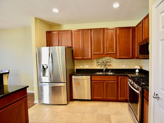 2nd image of 705 Owl Creek Ln