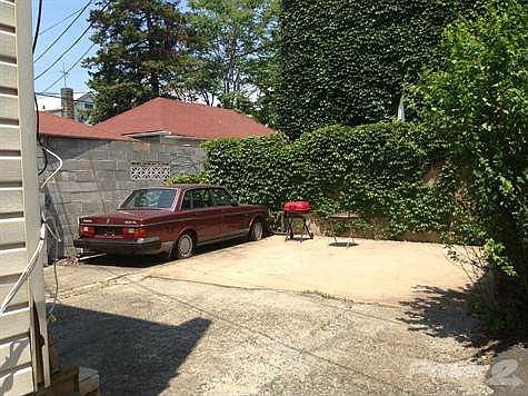 3617 Clarendon rd.-2