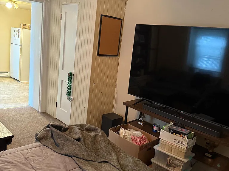 122 Juniper St — Photo 9