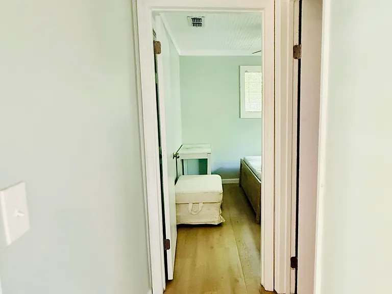 401 New Sterling Rd — Photo 10