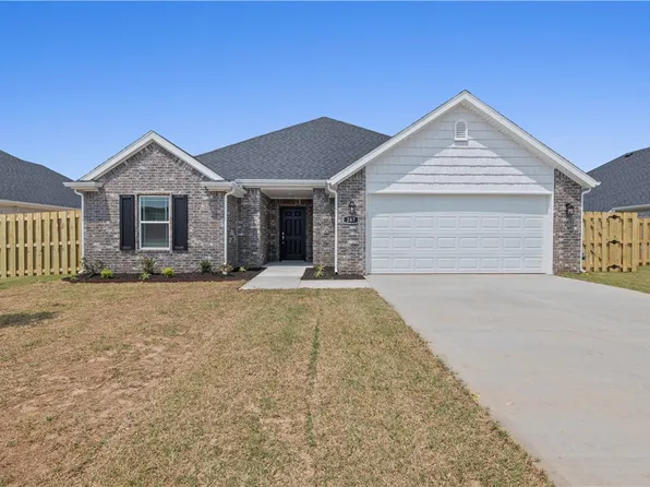 437 Hall St, West Fork, AR 72774