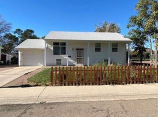 67 Caledonia Rd, Pueblo, CO 81001