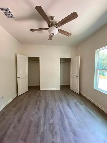 520 South 1st Avenue - 4 — Photo 3