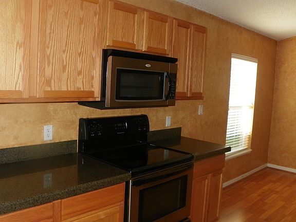 2nd image of 103 Pinefield Dr