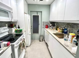 2200 Diana Dr APT 112, Hallandale, FL 33009