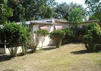 2nd image of 118 Anderson Cir