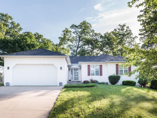 2009 Timber Rd, Jefferson City, MO 65101