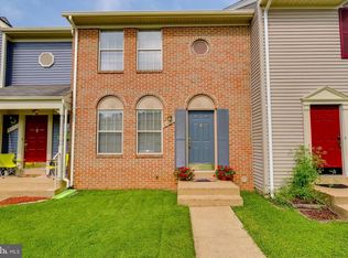 8934 Princeton Park Dr, Manassas, VA 20110
