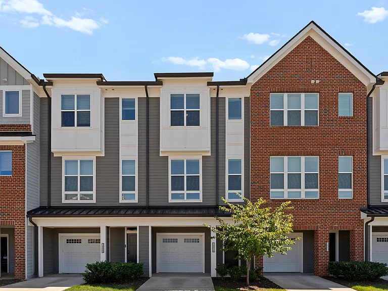Townhomes at Bridlestone — Photo 29
