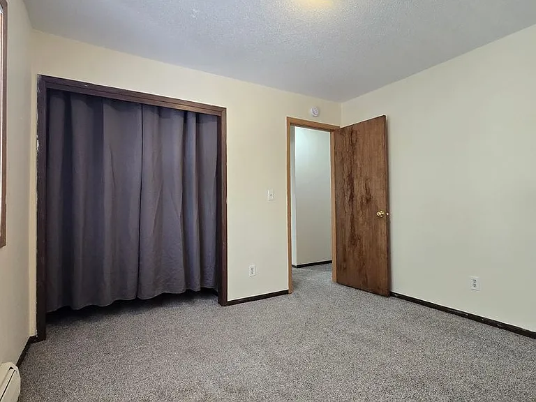 904 Thomas Ave NE — Photo 8