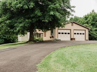 3569 N Hills Rd, Murrysville, PA 15668