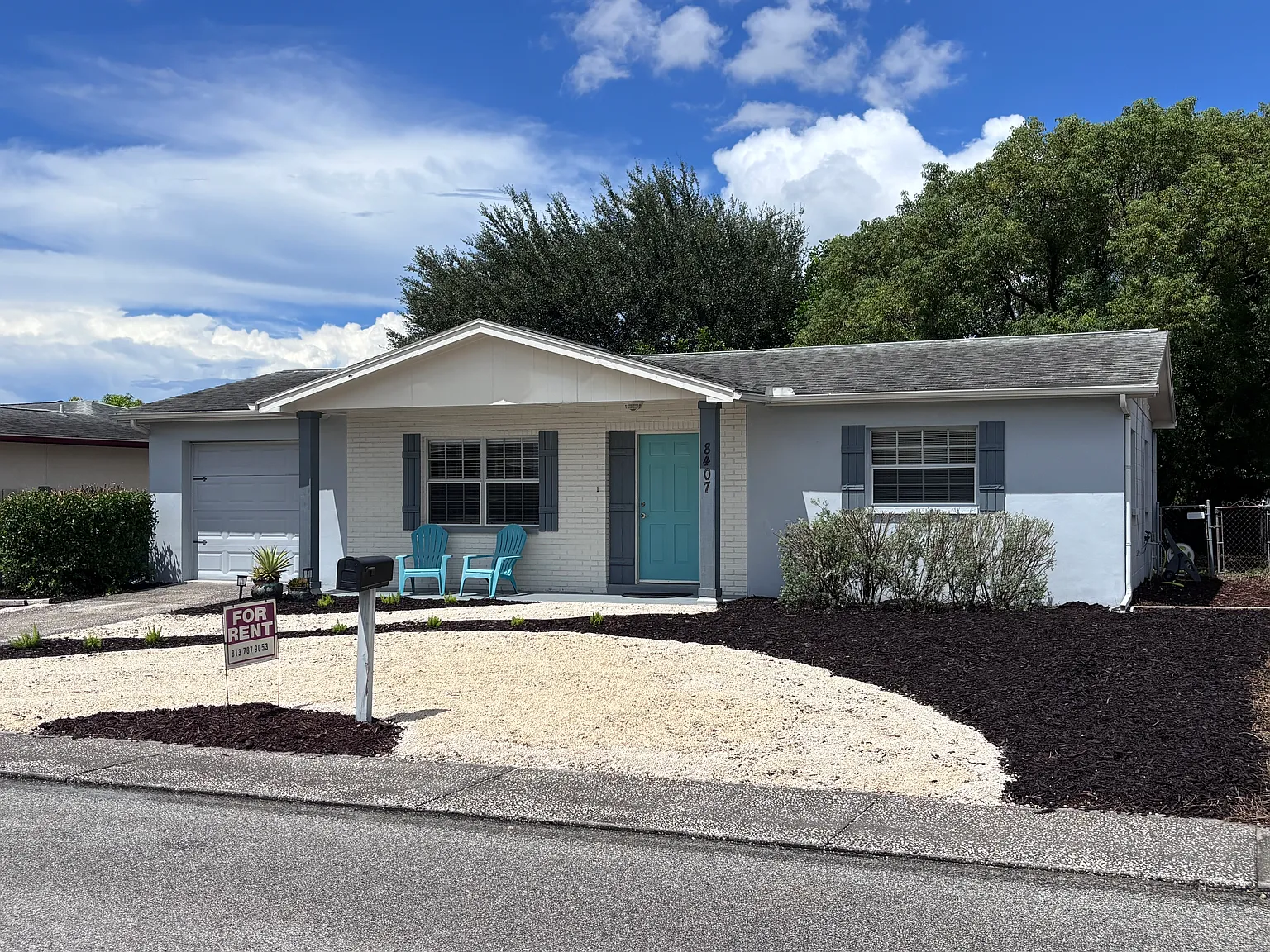 8407 Luray Dr — Photo 3