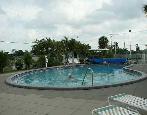 4th image of 4300 Saint Lucie Boulevard #102