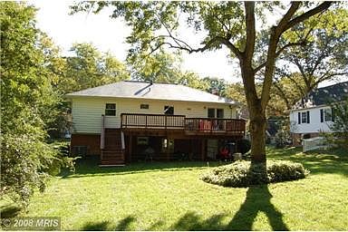 3rd image of 8018 Candlewood Dr