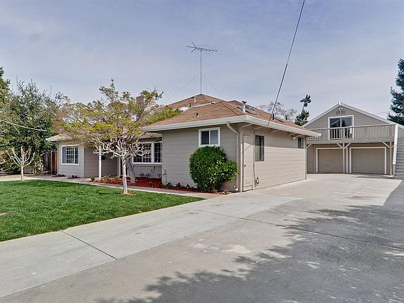 3rd image of 10668 Flora Vista Ave