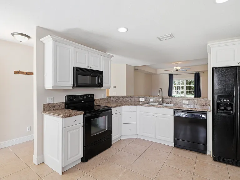 5802 SE Wesley Ave — Photo 29