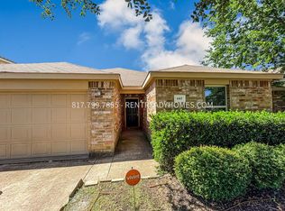 605 Stirrup Bar Dr, Fort Worth, TX 76179