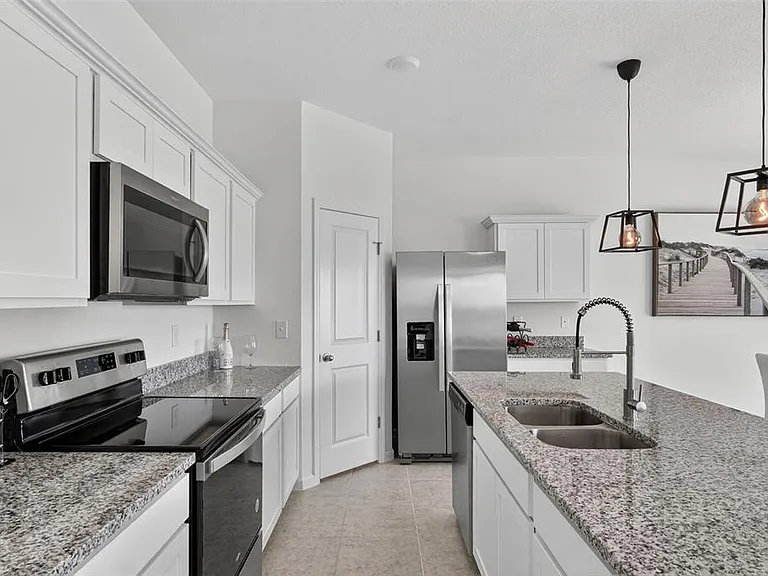 1691 Bear Mountain Ln — Photo 17