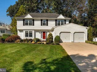 9 Isaac Ln, Cherry Hill, NJ 08002