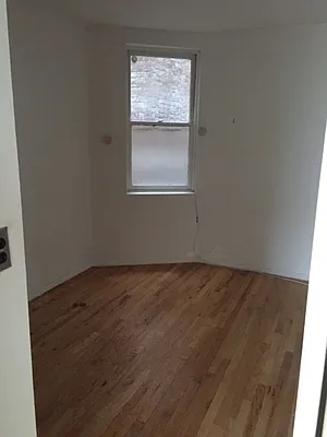 Rented by AJ Clarke | media 23