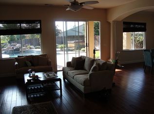 9724 N Willey Ct, Fresno, CA 93720